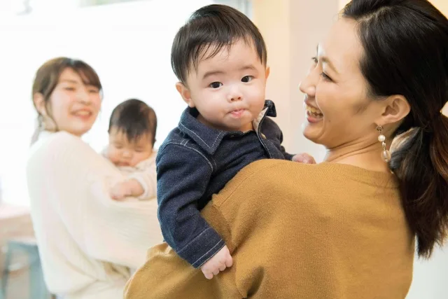 アスペルガー症候群「感情の後出し」が起こる理由と関わり方